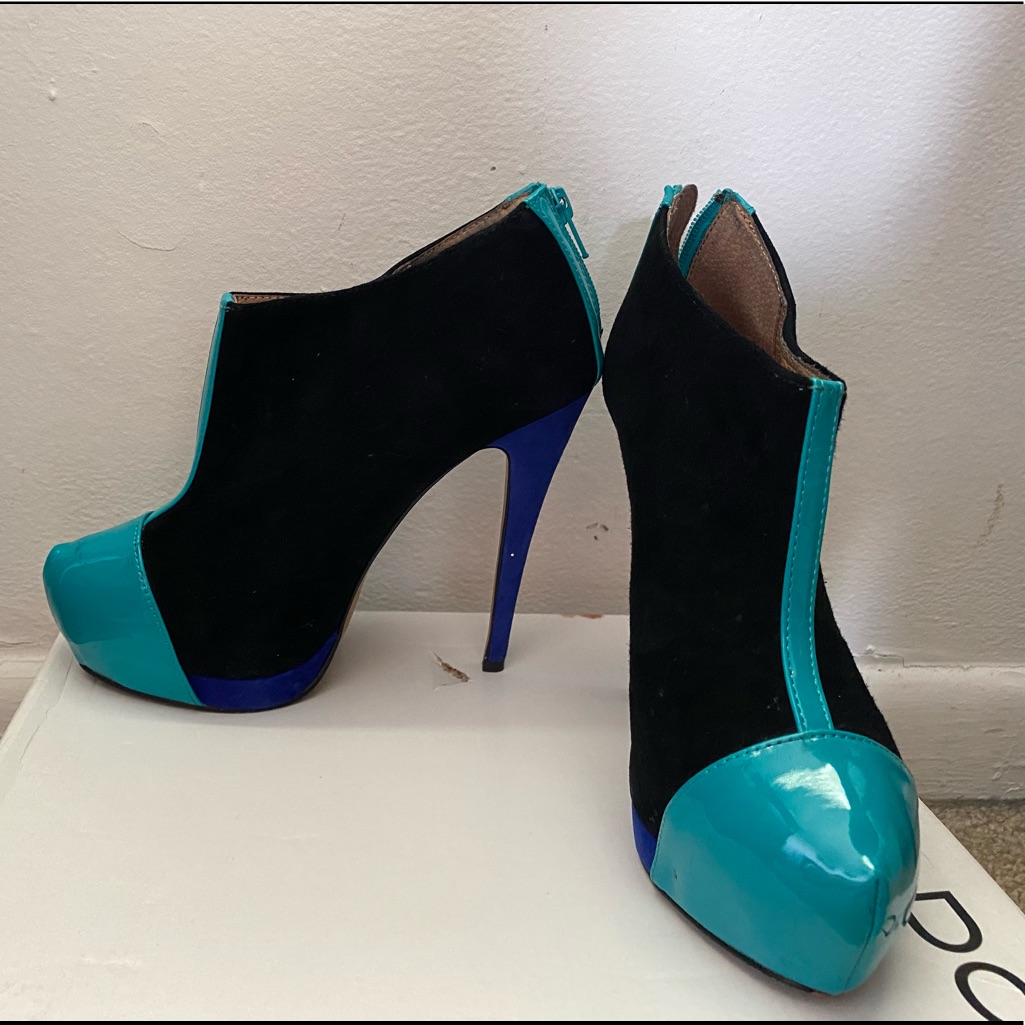 7.5 Ankle Bootie Heel Aldo